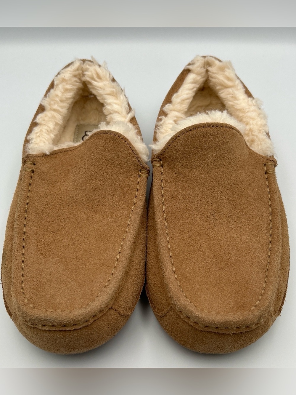 UGG Ascot Loafer Slippers Mens 9 Tan Suede Wool Lining Indoor Outdoor House Shoe
